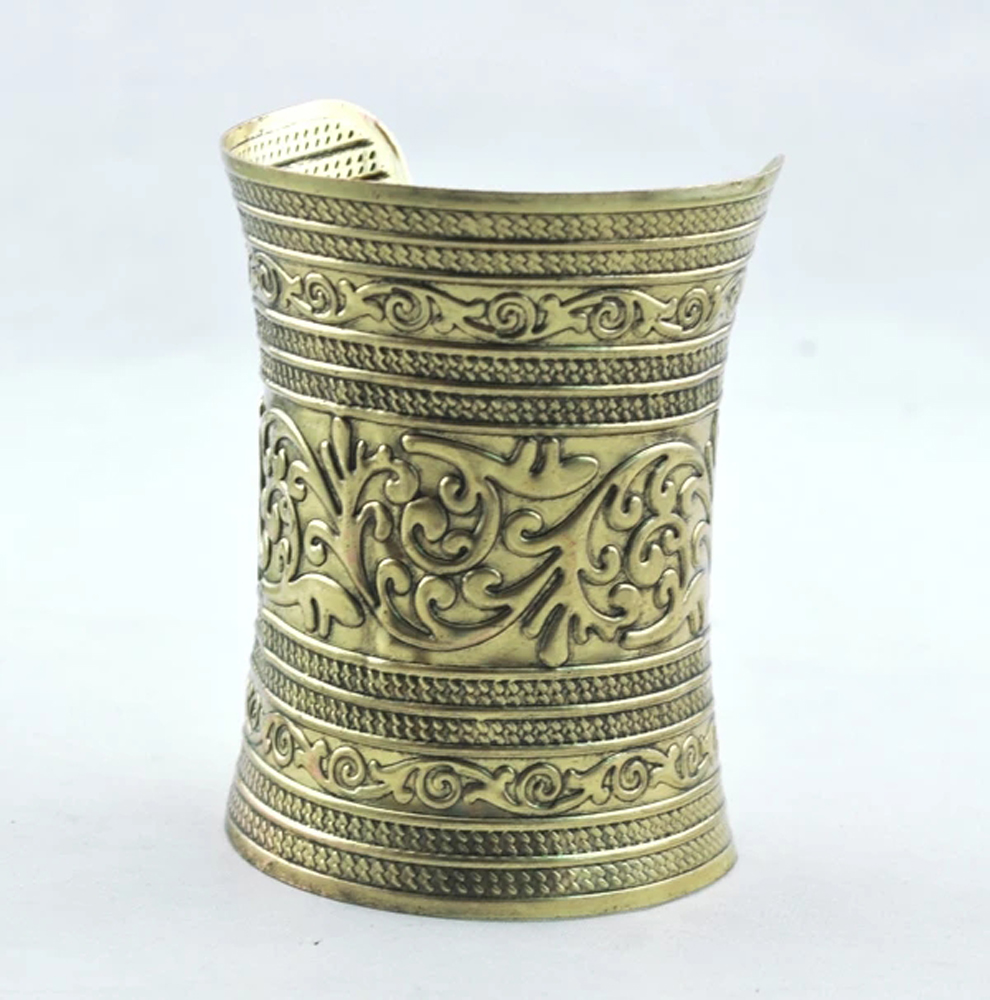 Винтажный широкий браслет-манж – обзор и цена Men Accessories India
